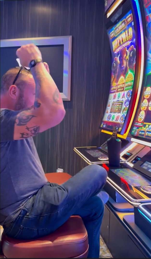 Vincent celebrating a slot win